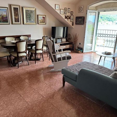 Apartment Lukiduki At The Beach - Kotor Zewnętrze zdjęcie
